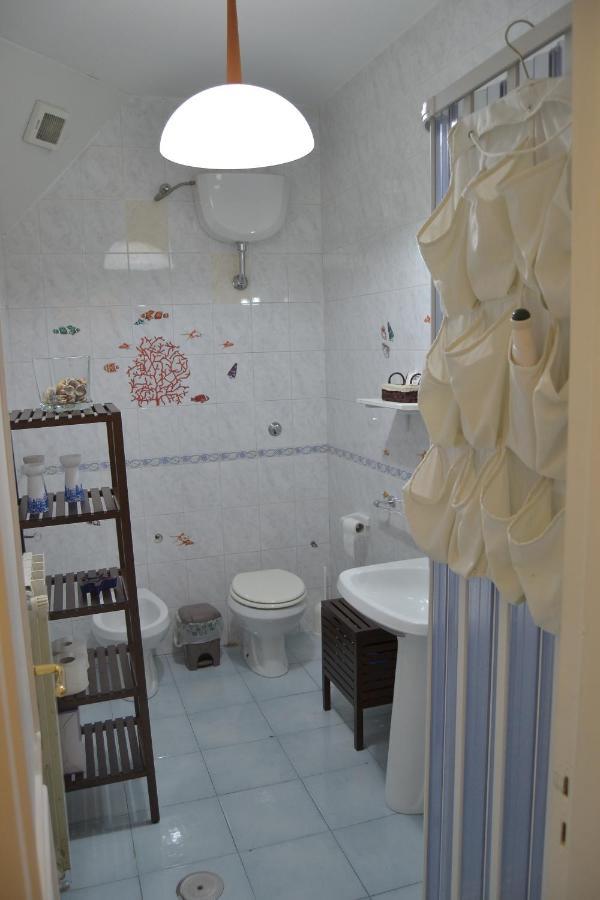 B&B Ma.Li. Napoli Bagian luar foto