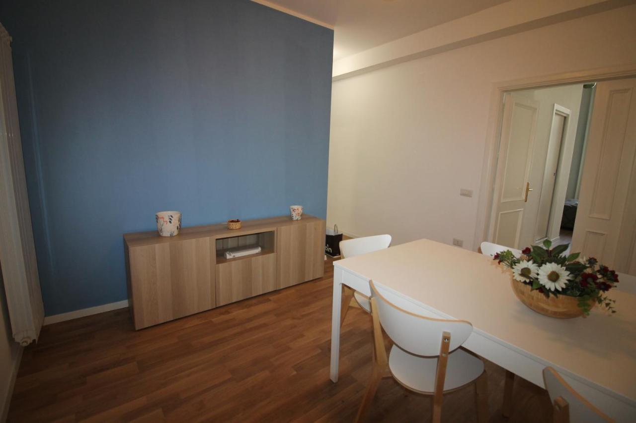 B&B Ma.Li. Napoli Bagian luar foto