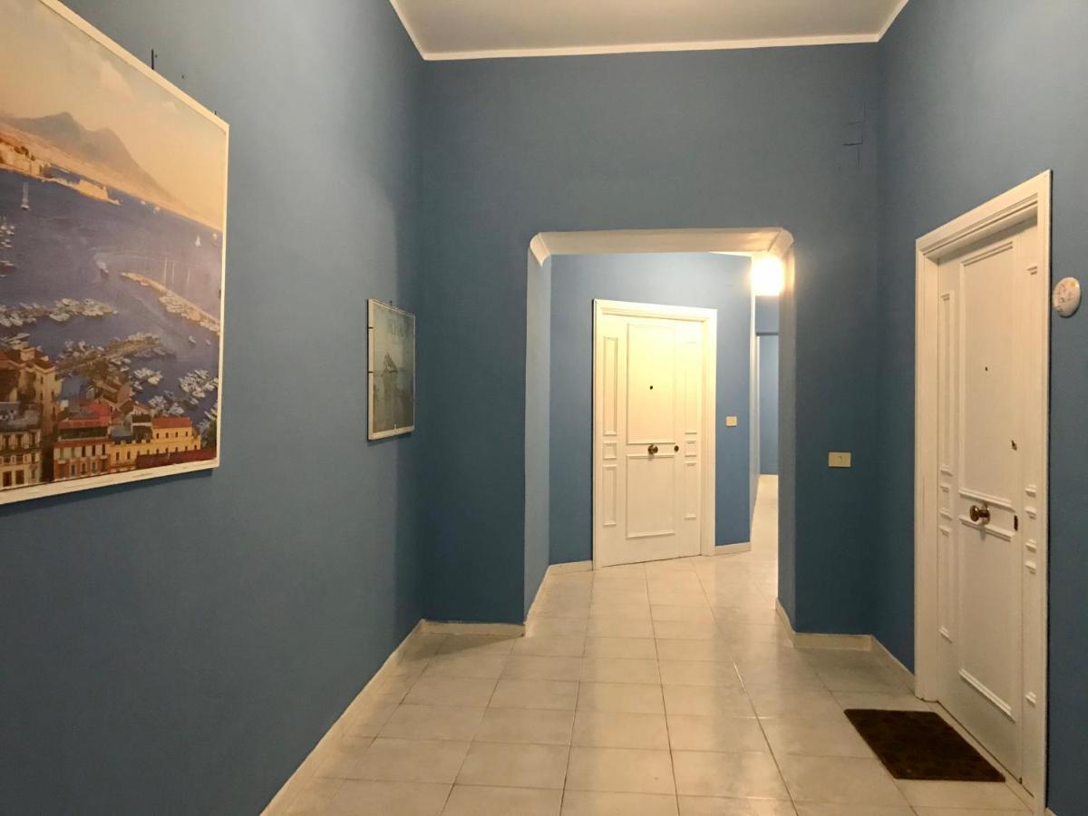 B&B Ma.Li. Napoli Bagian luar foto